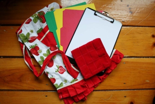Best declutter supply list for organizing your home: apron, file folders, clipboard, dust cloths